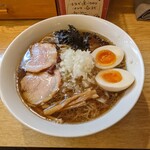 麺処あずき - 醤油らぁめん(普通麺大盛)+味玉¥950