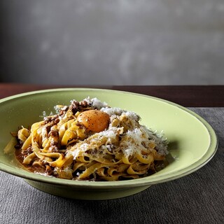 店内で製麺するパスタフレスカ(生パスタ)
