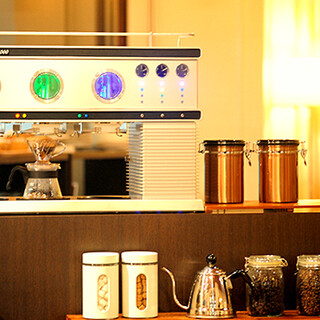 Enjoy authentic coffee made using the techniques of barista champions.