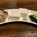 呑み喰い処 一久 - 【’22.4】ある日のお通し