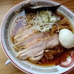 中華そば 上々 - 限定　鶏中華　醤油￥820　卵トッピング￥150