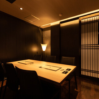【全席完全個室】適合慶祝紀念日或商務聚會的成人和風空間