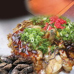 Okonomi Teppan Doro - カキ・・・冬季限定、お好み焼、どろ焼、モダン、鉄板焼など豊富にアレンジしています。