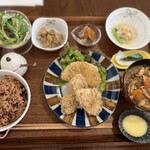 Sachinoki - 幸の木御膳　１９８０円（税込）