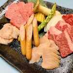 Tsuruichi - 鶴一　おもてなしセット
      
      ご家族で焼肉を満足いくまでお楽しみ頂けるお得なセットです。※イメージ画像となります。