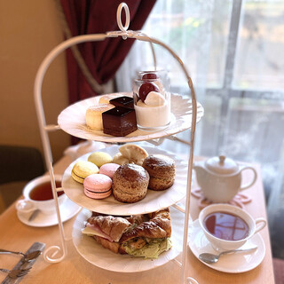 フラリエボンボン ル カフェ_0