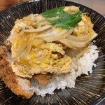 純愛うどん なでしこ - ・カツ丼（¥680）
