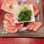 Tan Shari Yakiniku Tantatan - 