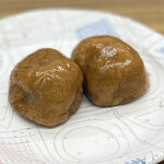 淡路達吉餅店 - 料理写真:つまみまんじゅう（１個、税込み１００円）