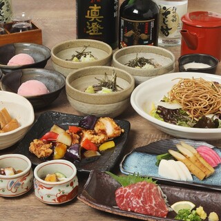 Course where you can enjoy Shinshu cuisine such as Sanzokuyaki (8 dishes from 2,750 yen)