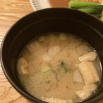 Yakata - お味噌汁のアップ