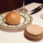 レストラン アラジン - パンとリエット