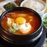 Sundubu pure tofu set meal <Weekday lunch only>