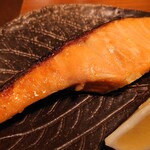 Hanasaita - 銀鮭西京漬け焼き(590円) これはまー普通、でも肉厚。