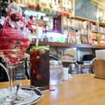 ヴァンヴェール珈琲 - アメリカンチェリーパフェ＋コーヒーセット(950円)