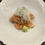 一本杉 川嶋 - サクラマスの藁焼き