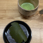 一本杉 川嶋 - お抹茶　柏餅
