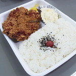 日本亭 - 特大チキン南蛮弁当550円