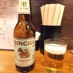 モンキーバナナ - シンハービール５００円