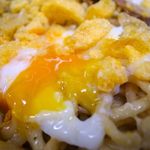 ラーメン浜田家 - 汁なし（チーズ・温玉付き）780円