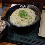 はなまるうどん - 釜玉 中 460円､ミニ塩豚丼 290円､鶏天 150円