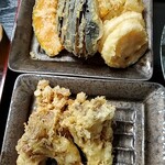 Ryutaro - 野菜の天ぷら盛合せと、きのこ天ぷら盛合せ