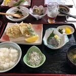 池田丸 - しらす定食1450