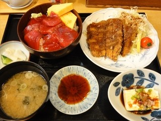 Shokujidoko Kajime - おすすめ！ミニづけ丼とまぐろカツ定食（1,300円）