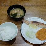 ディオ - 我が家で鯛の塩焼きコロッケ定食 (2022.05.20)