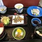 家族割烹 鎌倉 - 昼定食