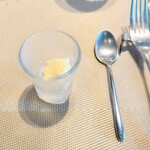 La Brianza - レモンとオレンジスパーリングラム酒ポンケ。甘くてひんやり美味しい♪