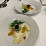 Ristorante IL PRINCIPE - ⚫︎ラヴィオリ　リコッタ　エ　スピナーチ
      フィレンツェの名店LaGIOSTRAのパスタ職人リリアーナ直伝。ほうれん草を練り込んだイタリアの包みパスタ。オランダ産のホワイトアスパラやキャビアと一緒に♡