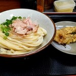 讃岐うどん いわい - 醤油(ひや)中・げそ天