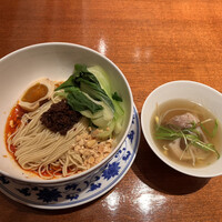 老四川 飄香小院 - 