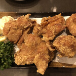 志庵 - メチャメチャジューシーな唐揚げ