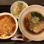 志庵 - 醤油ラーメンと天津飯