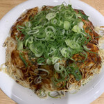 Okonomiyaki Teppanyaki Soriya - 肉玉(そば) 、ネギ、野菜大盛り