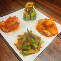 大徳壽 関内本店 - キムチ盛合わせ