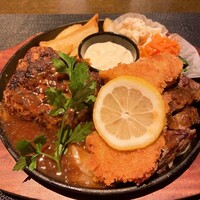 銀座あしべ - ハンバーグミックスフライランチ。お腹いっぱいになったそうです‼️