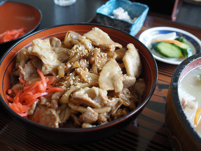 七ツ森 富谷町の食堂｜ランチ・ディナー営業