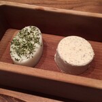 Fujiya 1935 - バター
      左:豚の背脂とローズマリー
      右:豆乳とケイパー