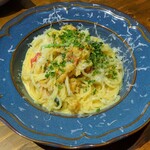 VICINO - 海老と季節野菜のサフランクリームソースパスタ
