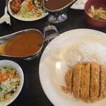 カレーショップ ラホール - メンチカツカレー