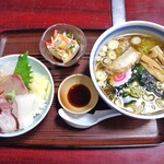 Umegai - ラーメン・海鮮丼セット