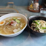 元祖 平壌冷麺屋 - 冷麺（大）＋焼肉丼