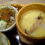 Uo kingu - 茶碗蒸し＆豆腐とちりめんのサラダ