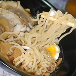 オーモリラーメン - 麺リフト