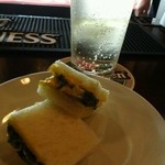 ホワイトラベル - また来てしまった。
      