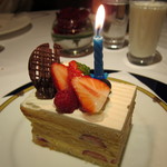 レ セゾン - サプライズの誕生日ケーキ
