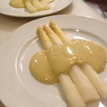 Brasserie L'equipe - 佐賀県産ホワイトアスパラ　オランデーズソース